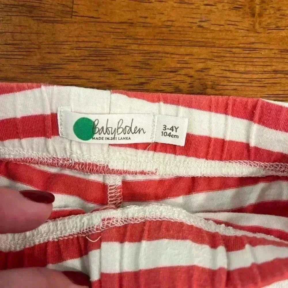 Mini Boden baby Boden dark orange striped shorts size 3
